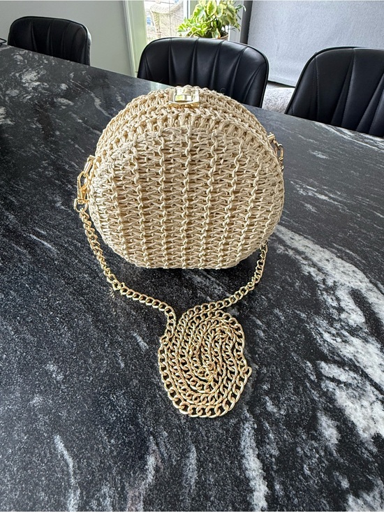 Haute Hippie Handbags - HAUTE HIPPIE Woven Round Crossbody Bag in Natural with Gold Chain & Gold Shimmer